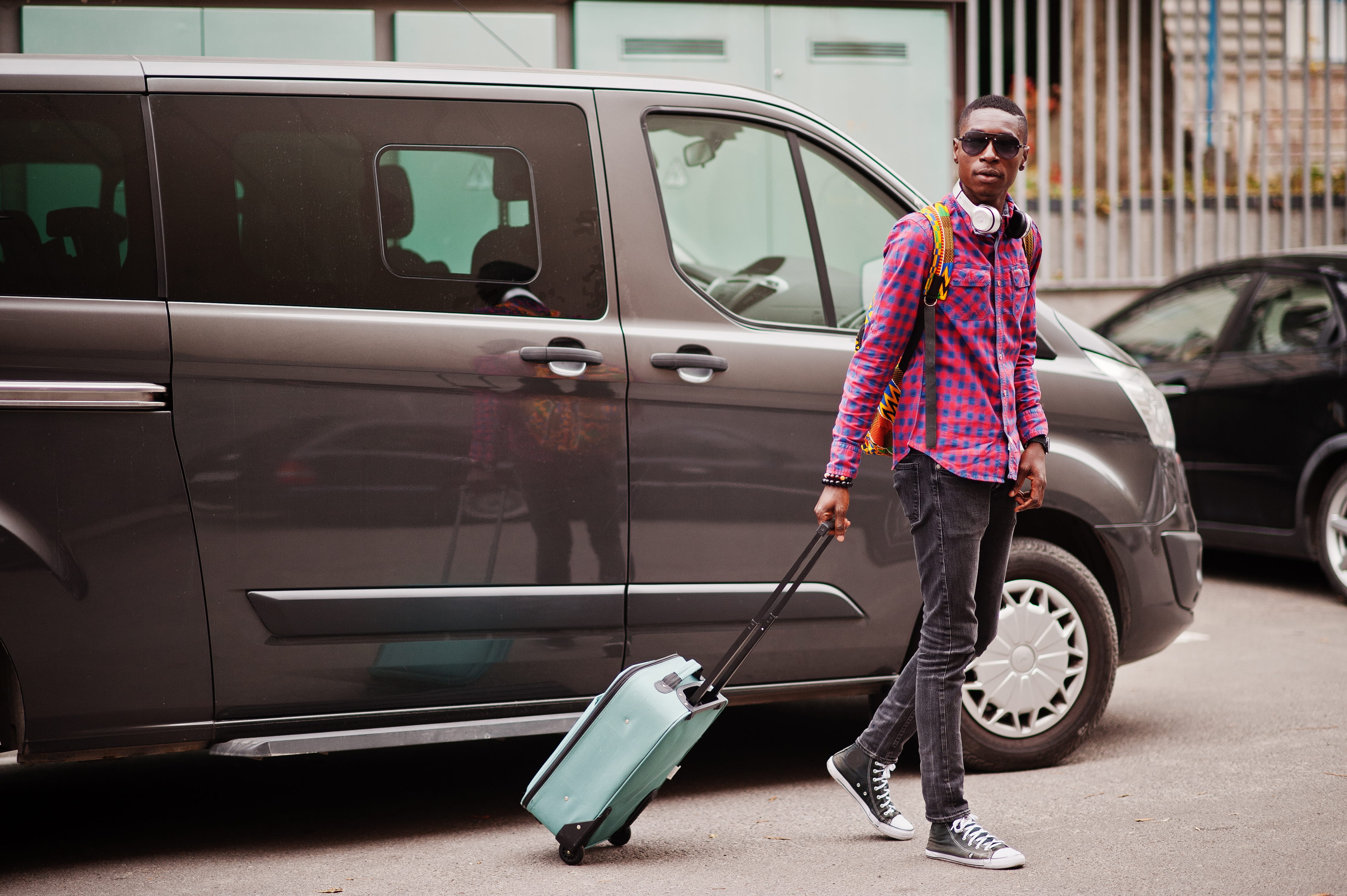 Why Many People Choose Taxis Over Public Transport