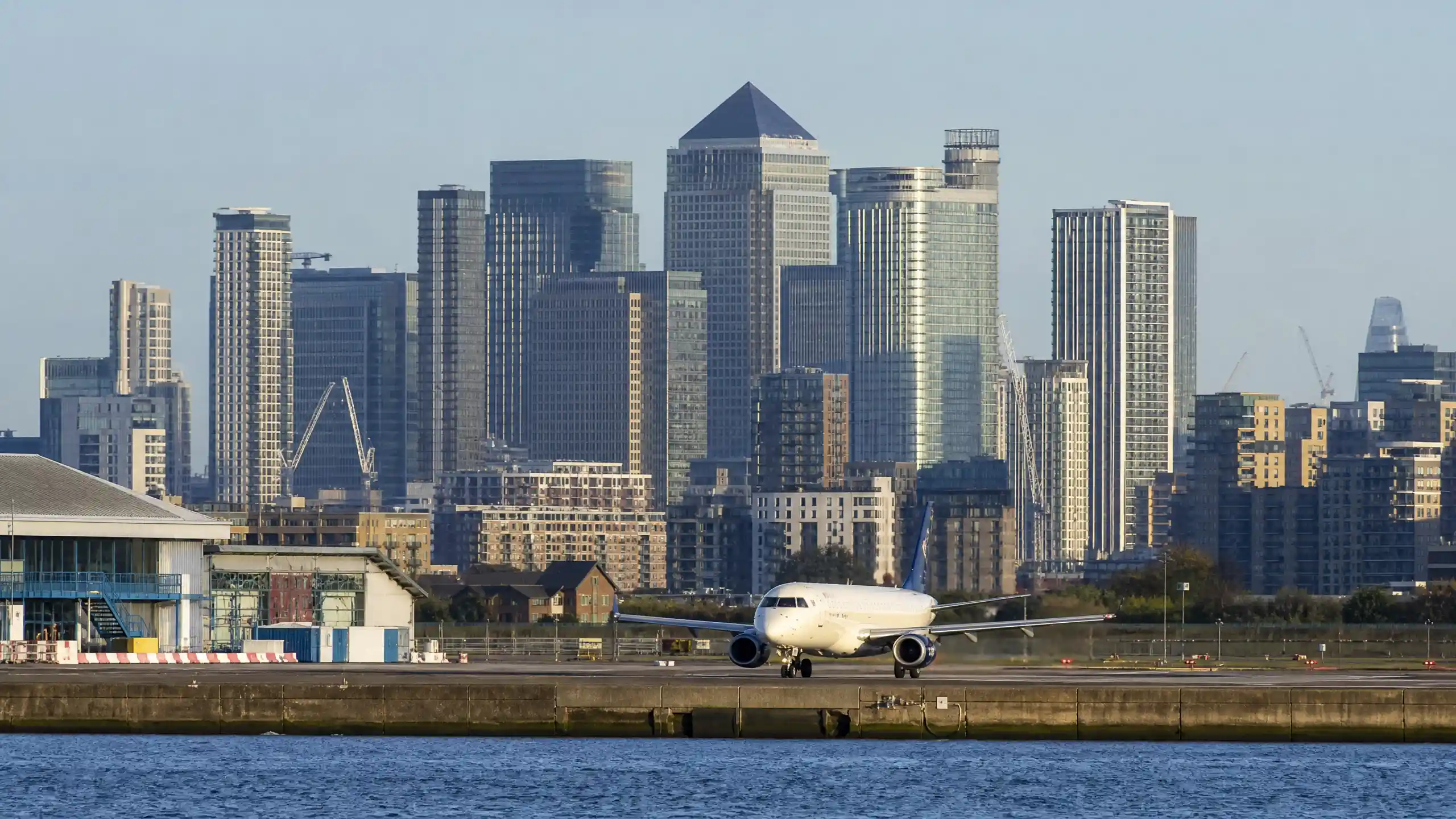 Which London Airport Should You Choose?